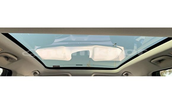 Buy Import Jaguar F-Pace White Car in Import - Dubai in Bumthang Buy Import Jaguar F-Pace White Car in Import - Dubai in Bumthang