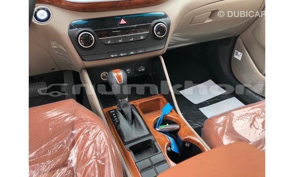 Buy Import Hyundai Tucson White Car in Import - Dubai in Bumthang Buy Import Hyundai Tucson White Car in Import - Dubai in Bumthang