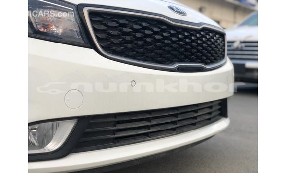 Buy Import Kia Cerato White Car in Import - Dubai in Bumthang Buy Import Kia Cerato White Car in Import - Dubai in Bumthang