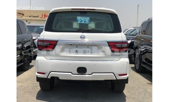 Buy Import Nissan Patrol White Car in Import - Dubai in Bumthang Buy Import Nissan Patrol White Car in Import - Dubai in Bumthang