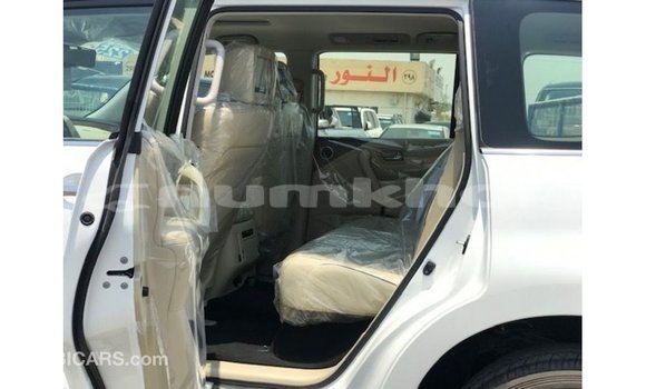 Buy Import Nissan Patrol White Car in Import - Dubai in Bumthang Buy Import Nissan Patrol White Car in Import - Dubai in Bumthang