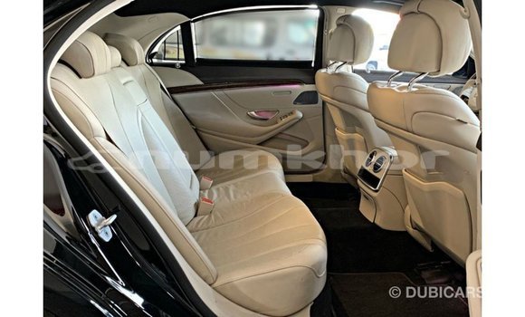 Buy Import Mercedes-Benz 190 Black Car in Import - Dubai in Bumthang Buy Import Mercedes-Benz 190 Black Car in Import - Dubai in Bumthang