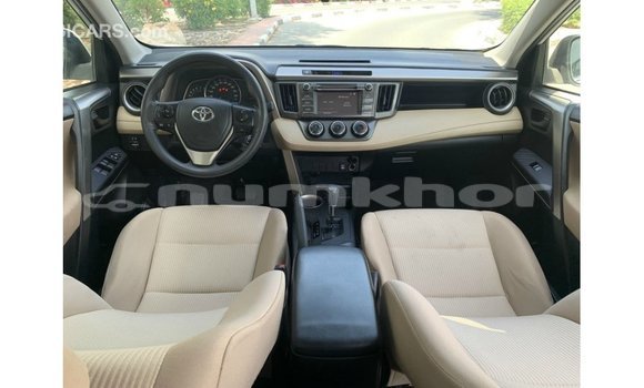 Buy Import Toyota 4Runner White Car in Import - Dubai in Bumthang Buy Import Toyota 4Runner White Car in Import - Dubai in Bumthang