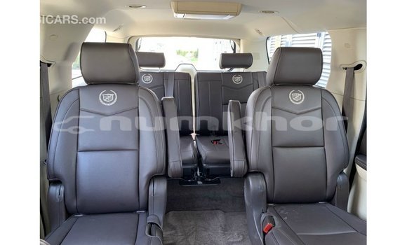 Buy Import Cadillac Escalade Black Car in Import - Dubai in Bumthang Buy Import Cadillac Escalade Black Car in Import - Dubai in Bumthang