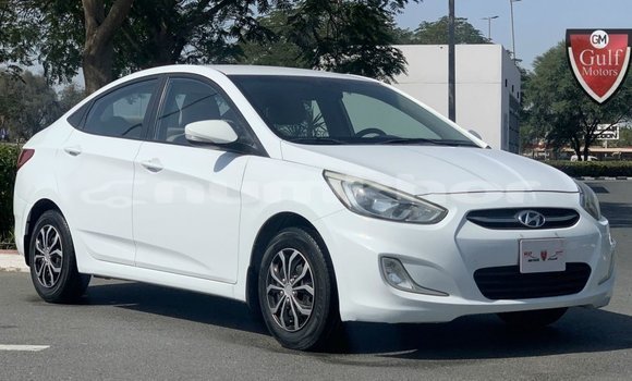 Buy Import Hyundai Accent White Car in Import - Dubai in Bumthang Buy Import Hyundai Accent White Car in Import - Dubai in Bumthang