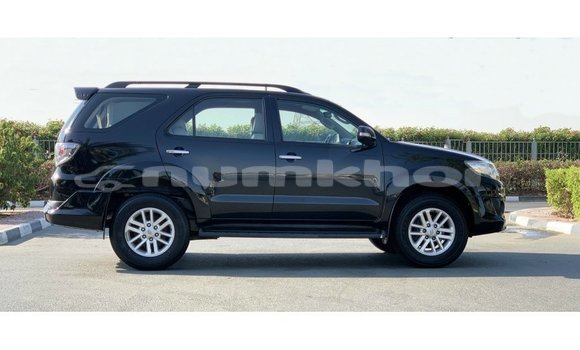 Buy Import Toyota Fortuner Black Car in Import - Dubai in Bumthang Buy Import Toyota Fortuner Black Car in Import - Dubai in Bumthang