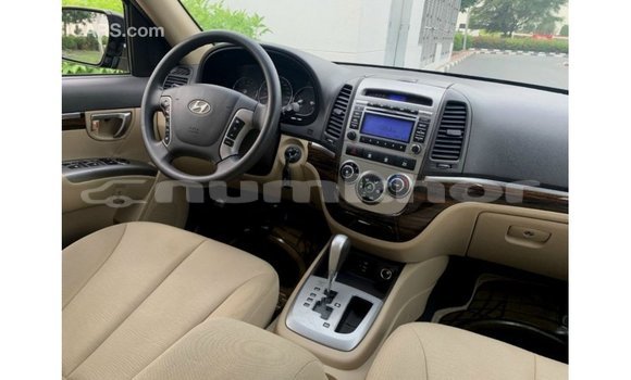 Buy Import Hyundai Santa Fe Black Car in Import - Dubai in Bumthang Buy Import Hyundai Santa Fe Black Car in Import - Dubai in Bumthang