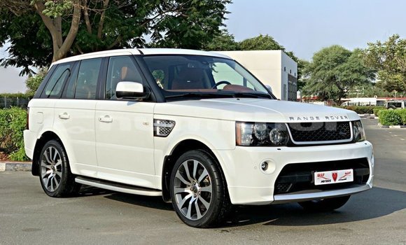 Buy Import Land Rover Range Rover White Car in Import - Dubai in Bumthang