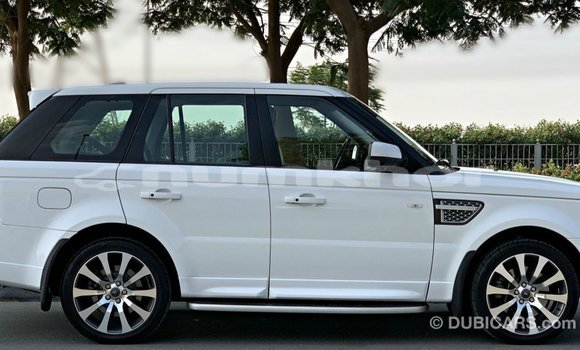 Buy Import Land Rover Range Rover White Car in Import - Dubai in Bumthang Buy Import Land Rover Range Rover White Car in Import - Dubai in Bumthang