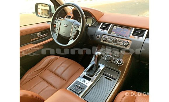 Buy Import Land Rover Range Rover White Car in Import - Dubai in Bumthang Buy Import Land Rover Range Rover White Car in Import - Dubai in Bumthang