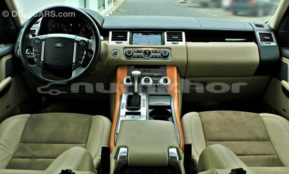 Buy Import Land Rover Range Rover Blue Car in Import - Dubai in Bumthang Buy Import Land Rover Range Rover Blue Car in Import - Dubai in Bumthang