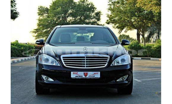 Buy Import Mercedes-Benz 200 Blue Car in Import - Dubai in Bumthang Buy Import Mercedes-Benz 200 Blue Car in Import - Dubai in Bumthang