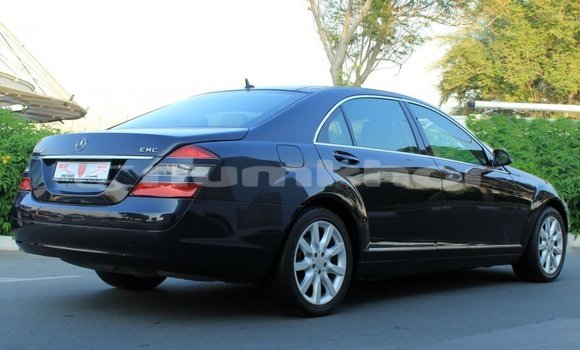 Buy Import Mercedes-Benz 200 Blue Car in Import - Dubai in Bumthang Buy Import Mercedes-Benz 200 Blue Car in Import - Dubai in Bumthang