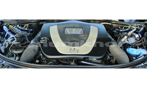 Buy Import Mercedes-Benz 200 Blue Car in Import - Dubai in Bumthang Buy Import Mercedes-Benz 200 Blue Car in Import - Dubai in Bumthang