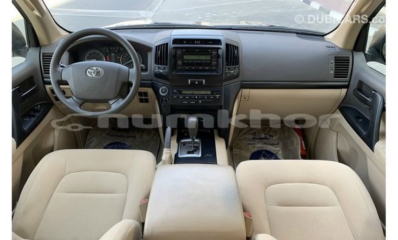 Buy Import Toyota Land Cruiser Other Car in Import - Dubai in Bumthang Buy Import Toyota Land Cruiser Other Car in Import - Dubai in Bumthang