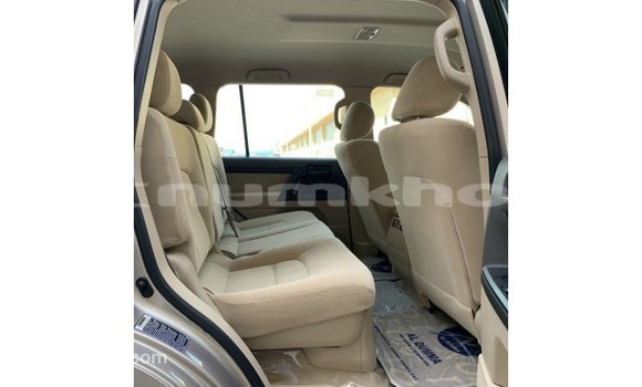 Buy Import Toyota Land Cruiser Other Car in Import - Dubai in Bumthang Buy Import Toyota Land Cruiser Other Car in Import - Dubai in Bumthang
