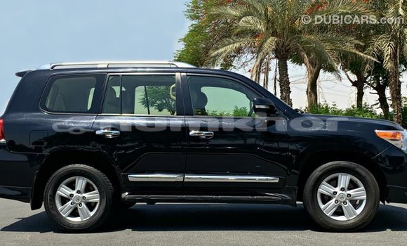 Buy Import Toyota Land Cruiser Black Car in Import - Dubai in Bumthang Buy Import Toyota Land Cruiser Black Car in Import - Dubai in Bumthang