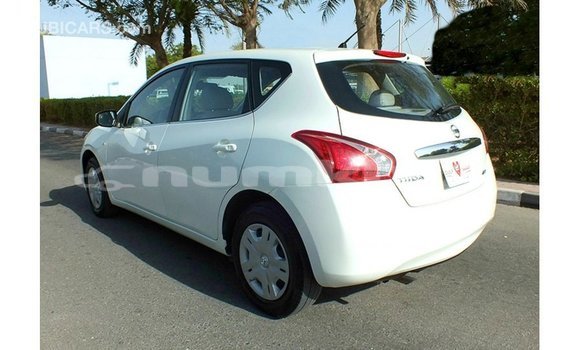 Buy Import Nissan Tiida White Car in Import - Dubai in Bumthang Buy Import Nissan Tiida White Car in Import - Dubai in Bumthang