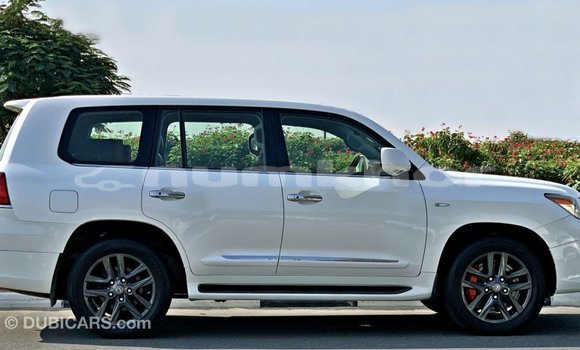 Buy Import Lexus LX White Car in Import - Dubai in Bumthang Buy Import Lexus LX White Car in Import - Dubai in Bumthang