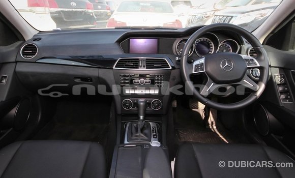 Buy Import Mercedes-Benz 200 White Car in Import - Dubai in Bumthang Buy Import Mercedes-Benz 200 White Car in Import - Dubai in Bumthang
