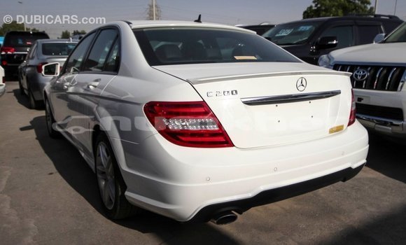 Buy Import Mercedes-Benz 200 White Car in Import - Dubai in Bumthang Buy Import Mercedes-Benz 200 White Car in Import - Dubai in Bumthang
