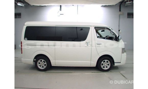 Buy Import Toyota Regius White Car in Import - Dubai in Bumthang Buy Import Toyota Regius White Car in Import - Dubai in Bumthang