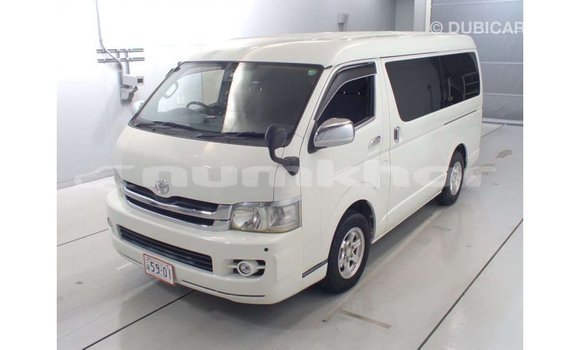 Buy Import Toyota Regius White Car in Import - Dubai in Bumthang Buy Import Toyota Regius White Car in Import - Dubai in Bumthang