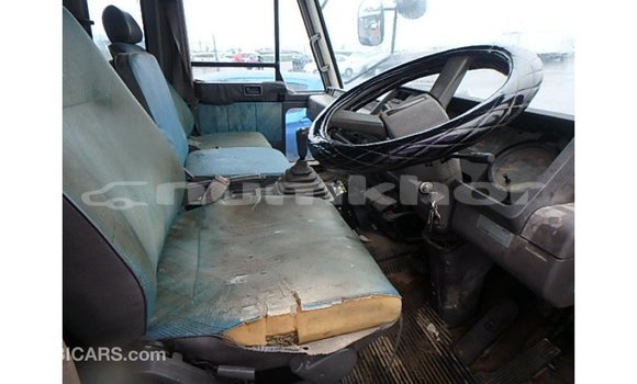 Buy Import Nissan Evalia Brown Truck in Import - Dubai in Bumthang Buy Import Nissan Evalia Brown Truck in Import - Dubai in Bumthang