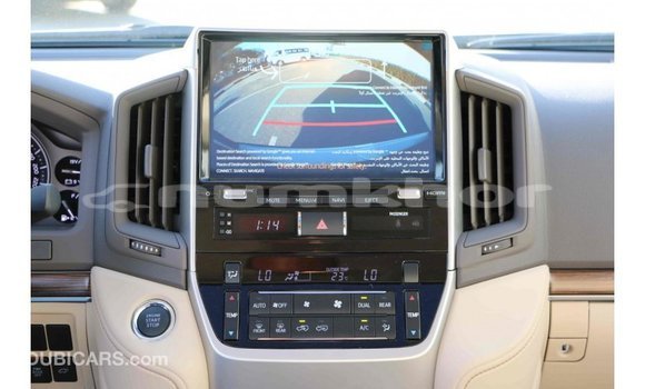 Buy Import Toyota Land Cruiser Black Car in Import - Dubai in Bumthang Buy Import Toyota Land Cruiser Black Car in Import - Dubai in Bumthang