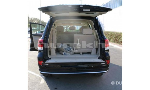 Buy Import Toyota Land Cruiser Black Car in Import - Dubai in Bumthang Buy Import Toyota Land Cruiser Black Car in Import - Dubai in Bumthang