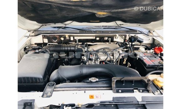Buy Import Mitsubishi Pajero White Car in Import - Dubai in Bumthang Buy Import Mitsubishi Pajero White Car in Import - Dubai in Bumthang