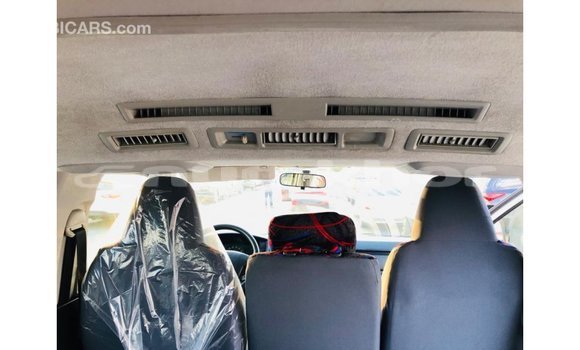 Buy Import Toyota Hiace White Car in Import - Dubai in Bumthang Buy Import Toyota Hiace White Car in Import - Dubai in Bumthang