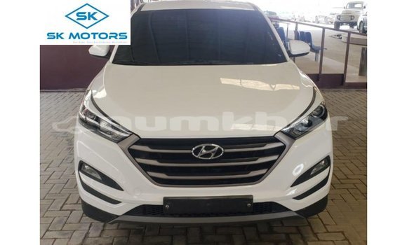 Buy Import Hyundai Tucson White Car in Import - Dubai in Bumthang Buy Import Hyundai Tucson White Car in Import - Dubai in Bumthang