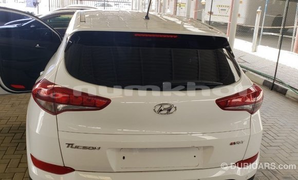 Buy Import Hyundai Tucson White Car in Import - Dubai in Bumthang Buy Import Hyundai Tucson White Car in Import - Dubai in Bumthang