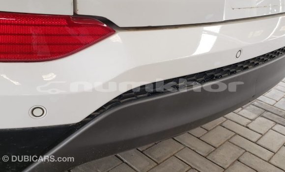 Buy Import Hyundai Tucson White Car in Import - Dubai in Bumthang Buy Import Hyundai Tucson White Car in Import - Dubai in Bumthang