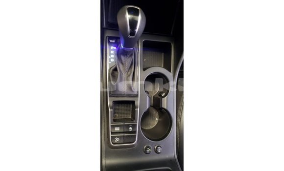 Buy Import Hyundai Tucson White Car in Import - Dubai in Bumthang Buy Import Hyundai Tucson White Car in Import - Dubai in Bumthang