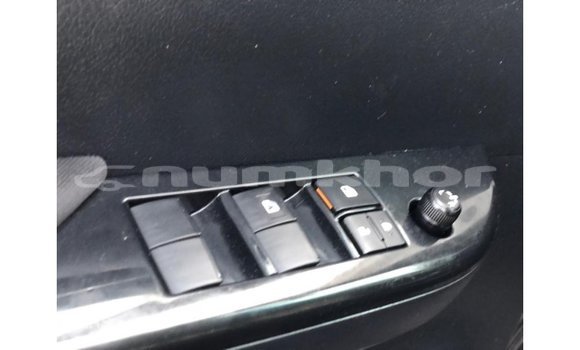 Buy Import Toyota Hilux White Car in Import - Dubai in Bumthang Buy Import Toyota Hilux White Car in Import - Dubai in Bumthang