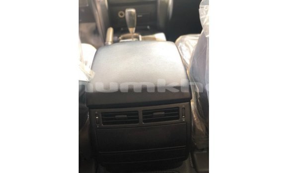 Buy Import Toyota Land Cruiser White Car in Import - Dubai in Bumthang Buy Import Toyota Land Cruiser White Car in Import - Dubai in Bumthang