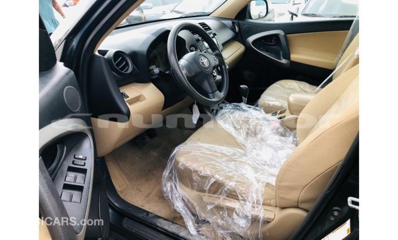 Buy Import Toyota 4Runner Black Car in Import - Dubai in Bumthang Buy Import Toyota 4Runner Black Car in Import - Dubai in Bumthang