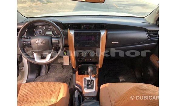 Buy Import Toyota Fortuner White Car in Import - Dubai in Bumthang Buy Import Toyota Fortuner White Car in Import - Dubai in Bumthang