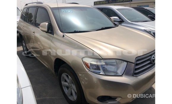 Buy Import Toyota Highlander Other Car in Import - Dubai in Bumthang Buy Import Toyota Highlander Other Car in Import - Dubai in Bumthang