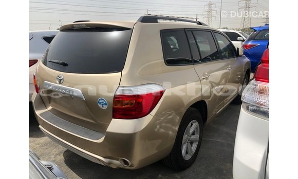 Buy Import Toyota Highlander Other Car in Import - Dubai in Bumthang Buy Import Toyota Highlander Other Car in Import - Dubai in Bumthang