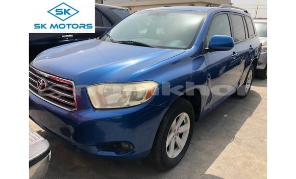 Buy Import Toyota Highlander Blue Car in Import - Dubai in Bumthang Buy Import Toyota Highlander Blue Car in Import - Dubai in Bumthang