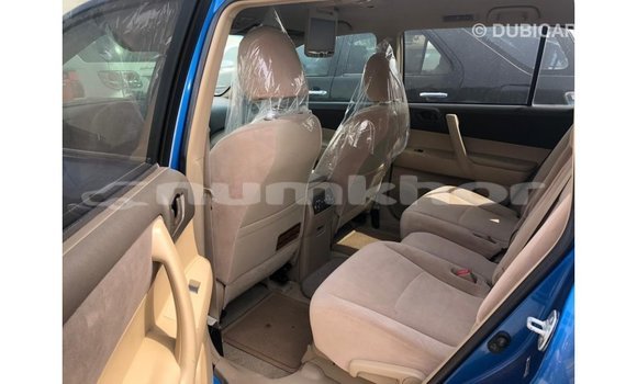 Buy Import Toyota Highlander Blue Car in Import - Dubai in Bumthang Buy Import Toyota Highlander Blue Car in Import - Dubai in Bumthang