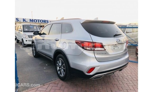 Buy Import Hyundai Santa Fe Other Car in Import - Dubai in Bumthang Buy Import Hyundai Santa Fe Other Car in Import - Dubai in Bumthang