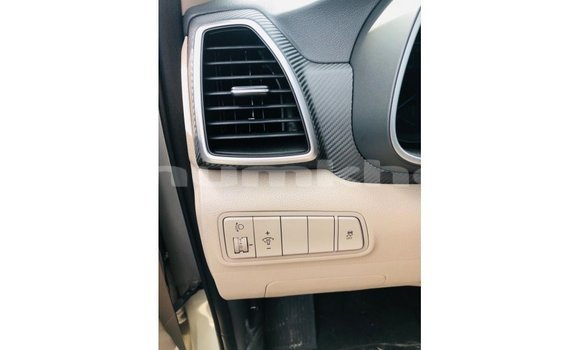 Buy Import Hyundai Tucson Other Car in Import - Dubai in Bumthang Buy Import Hyundai Tucson Other Car in Import - Dubai in Bumthang