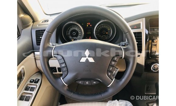 Buy Import Mitsubishi Pajero Black Car in Import - Dubai in Bumthang Buy Import Mitsubishi Pajero Black Car in Import - Dubai in Bumthang