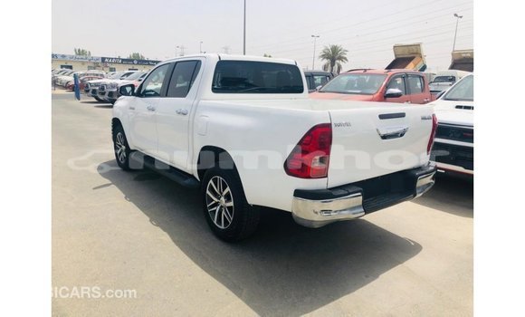Buy Import Toyota Hilux White Car in Import - Dubai in Bumthang Buy Import Toyota Hilux White Car in Import - Dubai in Bumthang