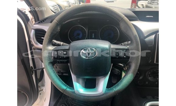 Buy Import Toyota Hilux White Car in Import - Dubai in Bumthang Buy Import Toyota Hilux White Car in Import - Dubai in Bumthang