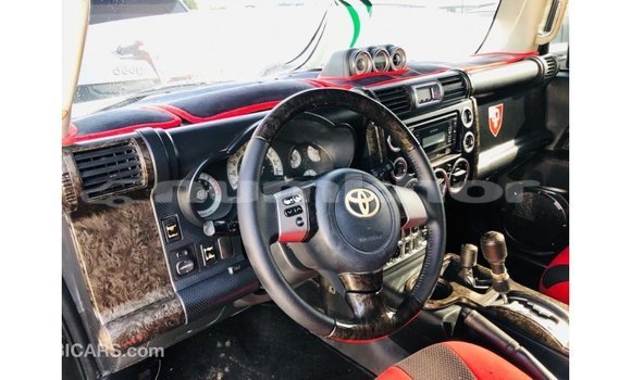 Buy Import Toyota FJ Cruiser Black Car in Import - Dubai in Bumthang Buy Import Toyota FJ Cruiser Black Car in Import - Dubai in Bumthang